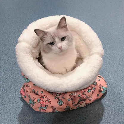 Gemütliches und Bequemes Katzenbett